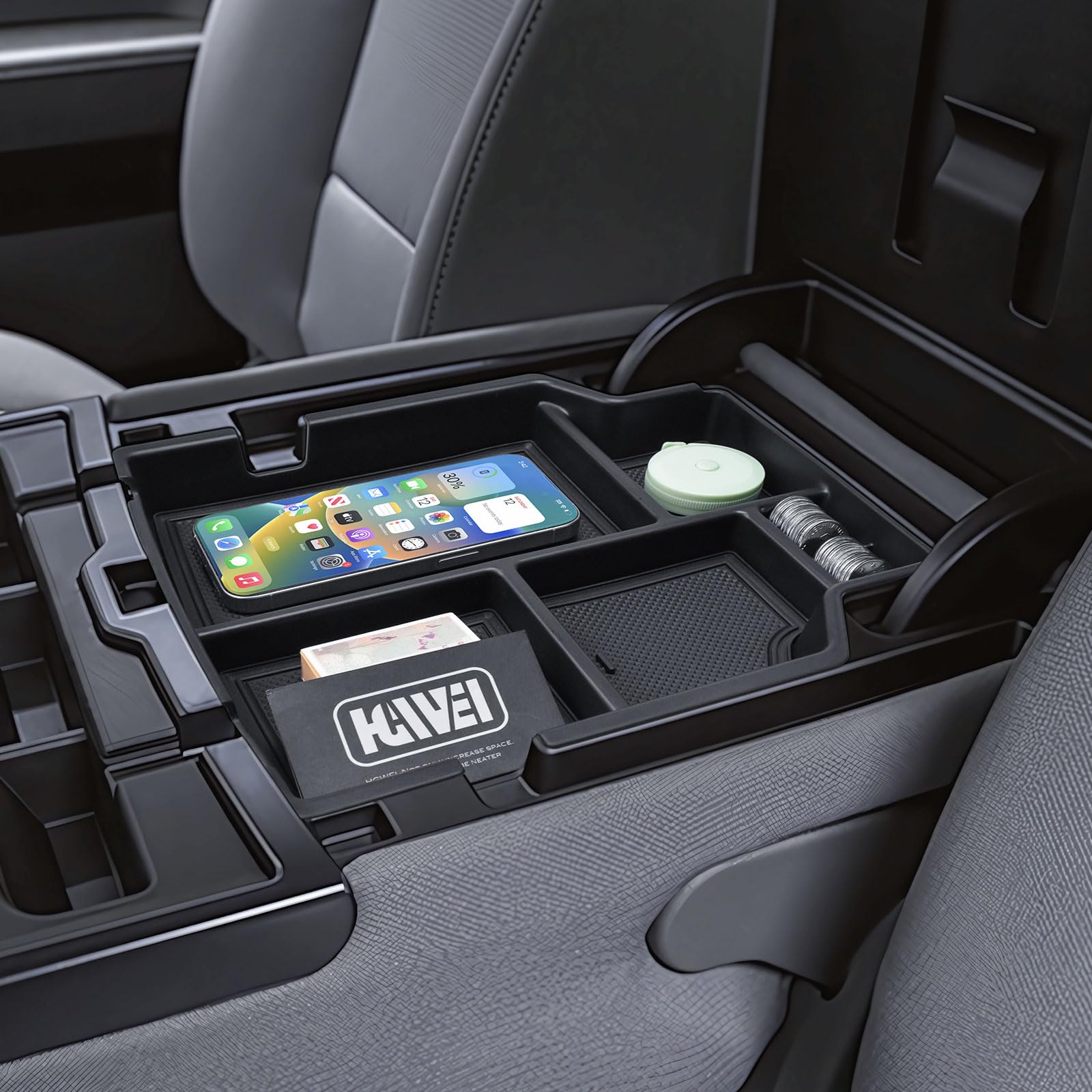 HGWEI removable tray simplifies cleaning and reorganization of the console