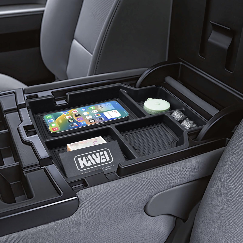 HGWEI removable tray simplifies cleaning and reorganization of the console