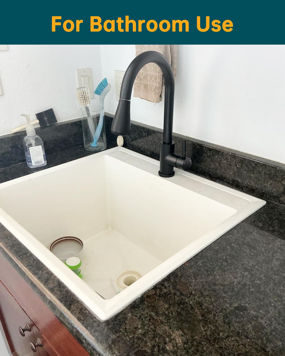 Hiqufet matte black finish resists fingerprints and water spots for easy maintenance.