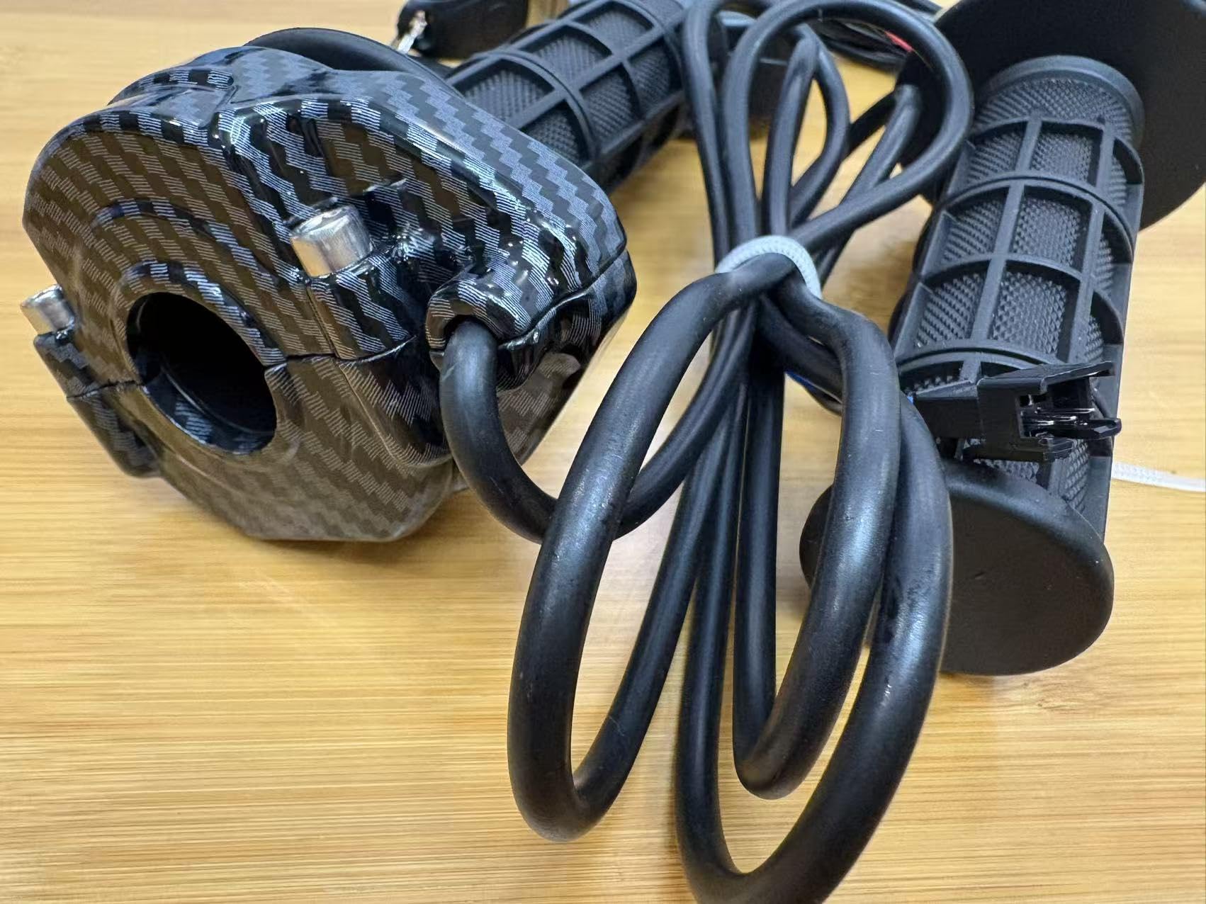 Hizoncore ready-out-of-box installation supports quick ride readiness.