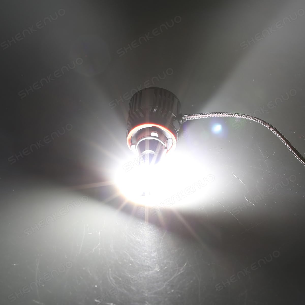 HOEDUI Canbus-ready bulbs minimize flicker and warnings