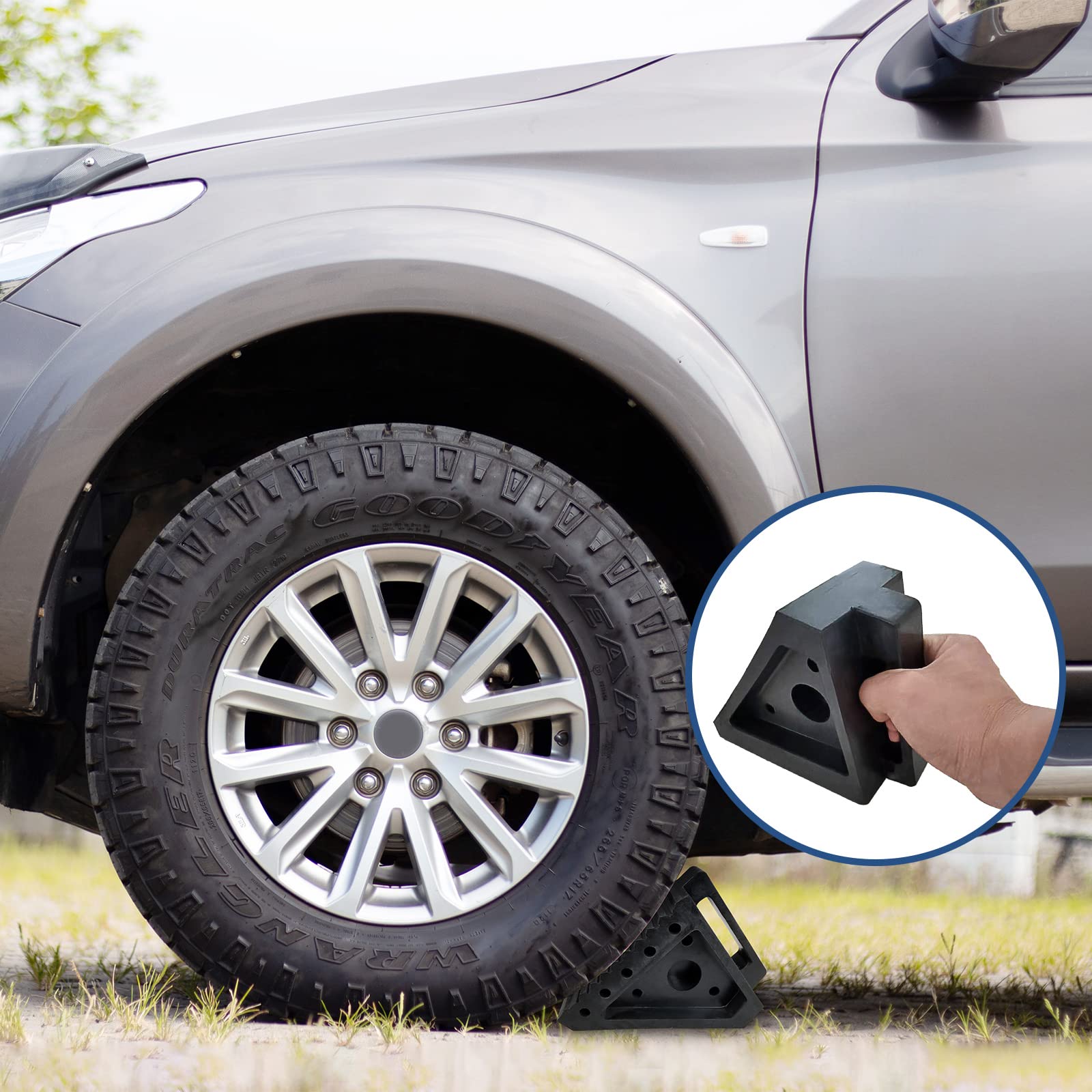 HOXWELL heavy-duty rubber blocks resist wear on varied surfaces.