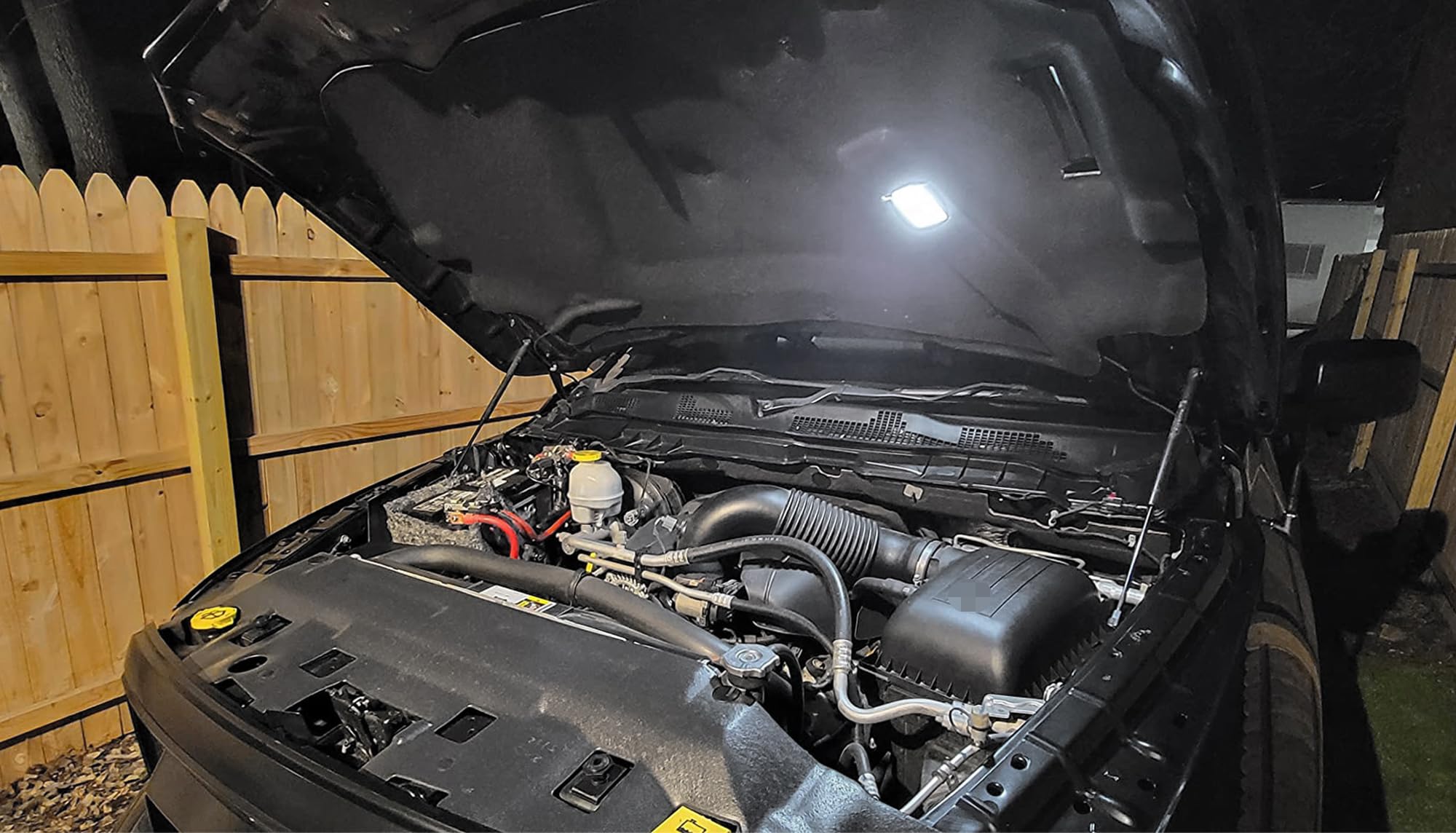 iJDMTOY auto-activation sensor underhood light automatically brightens when the hood is opened.