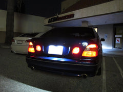 iJDMTOY license light for Toyota ES330 offers crisp, even license plate illumination.