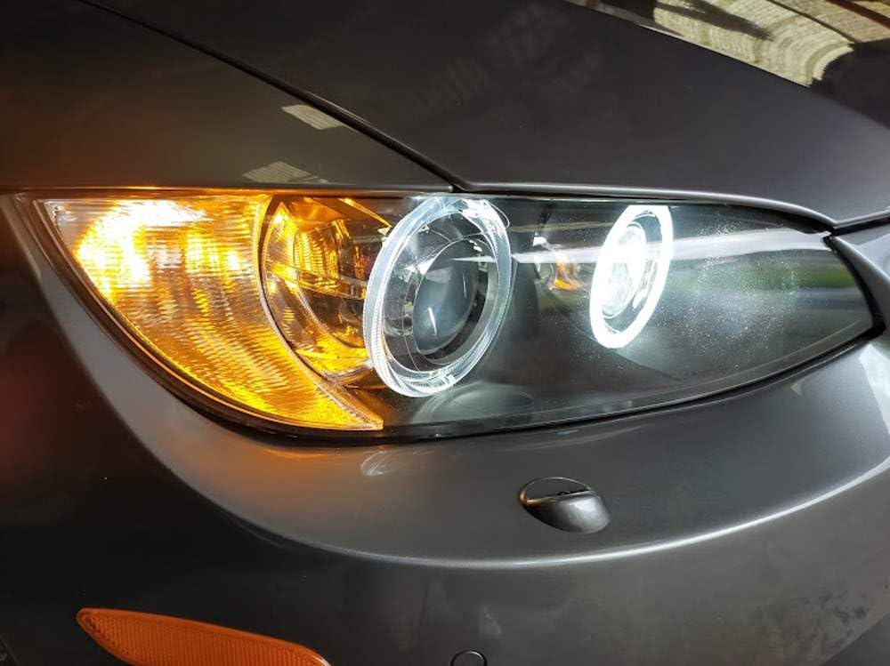 iJDMTOY quick-response amber bulbs reduce turn signal latency.