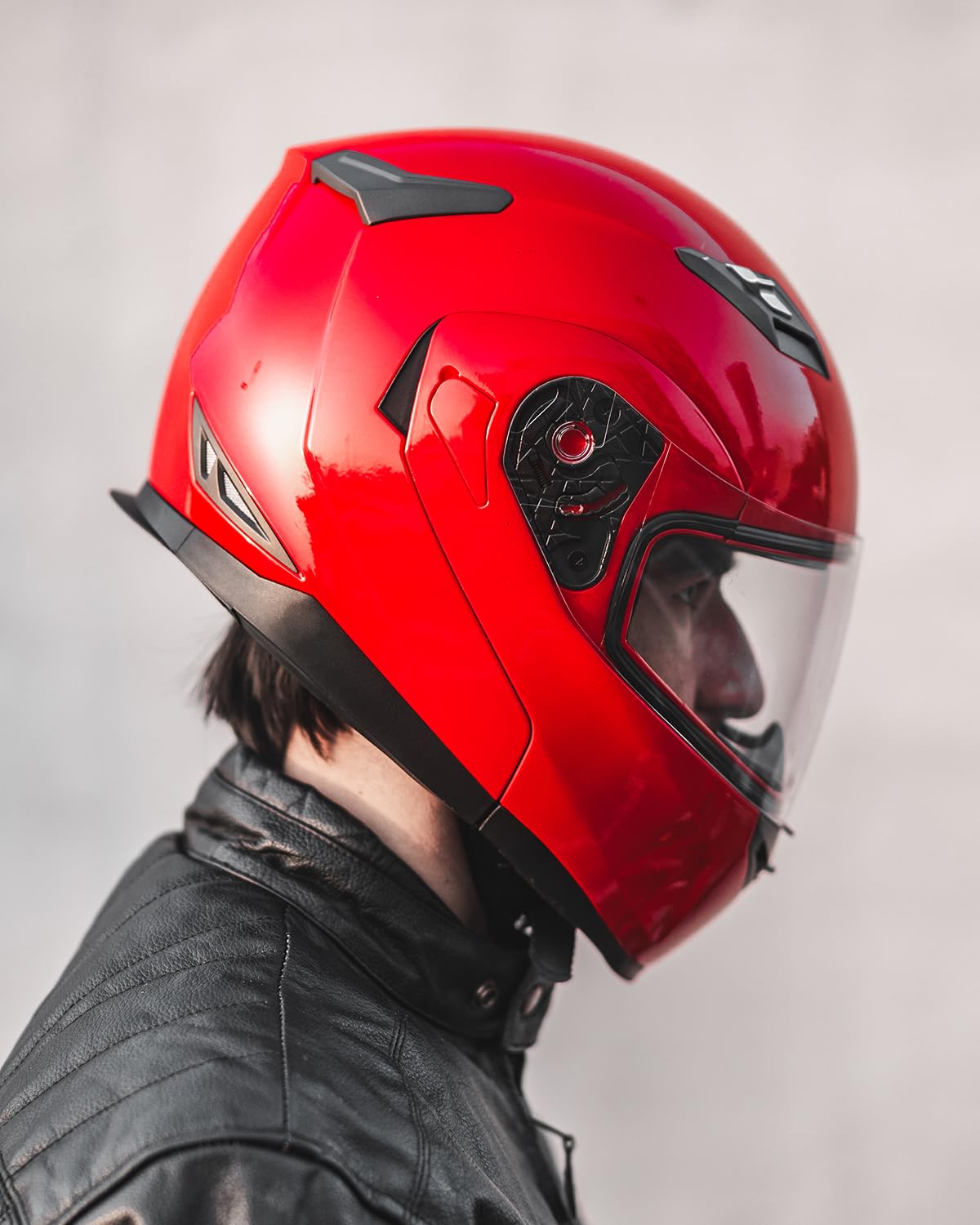 ILM 953PRO DSP noise cancellation keeps voices clear at speed