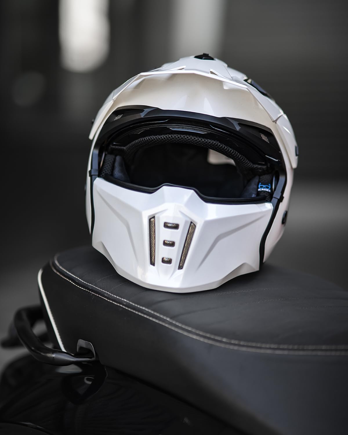 Urban riding setup with ILM Z302 open-face helmet