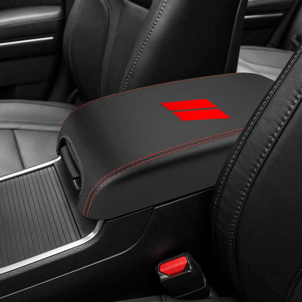 INTGET neoprene padding adds comfort and elbow relief on long drives
