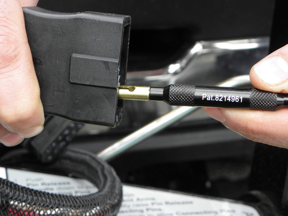 IPA Fisher/Western Terminal Chaser in action restoring connector reliability in field use.