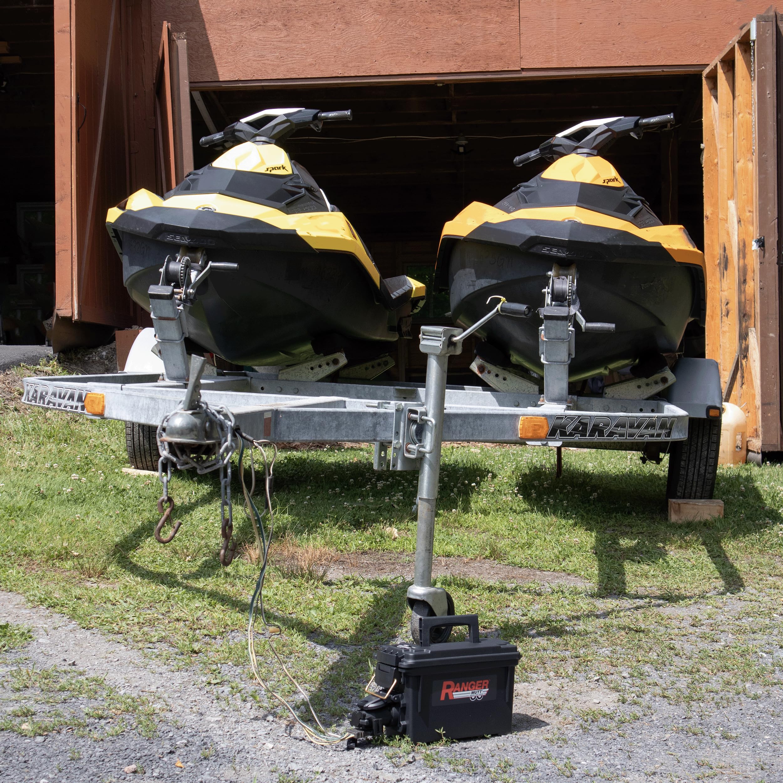 In-use image showing adapter connection and trailer plugs for versatile testing