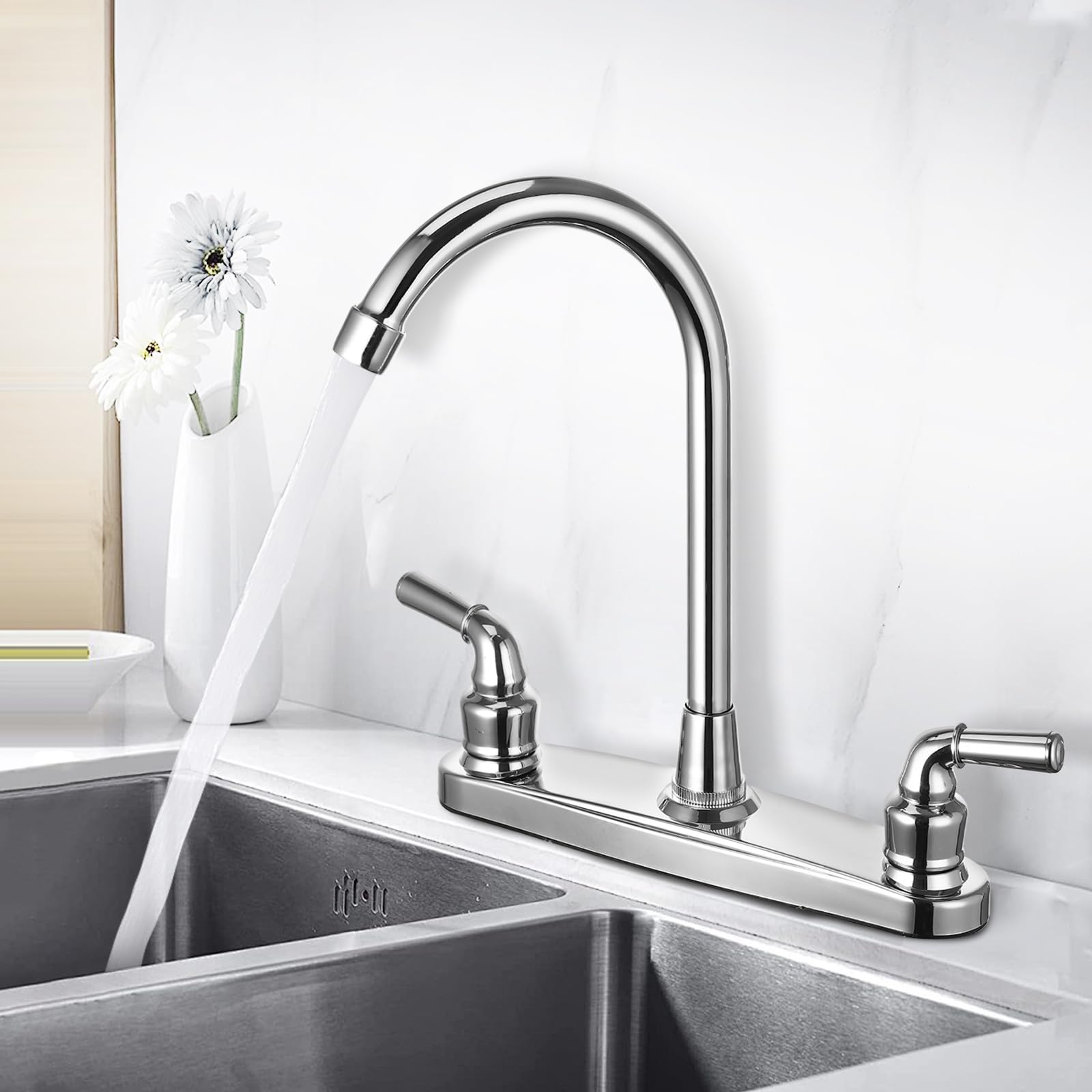JAKARDA RV faucet with 360 swivel for versatile kitchen movement