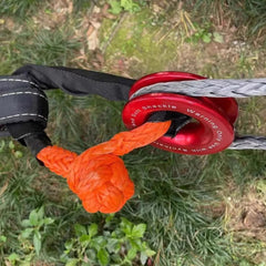 JCHL heat shrink stabilizes knots for safer operation.