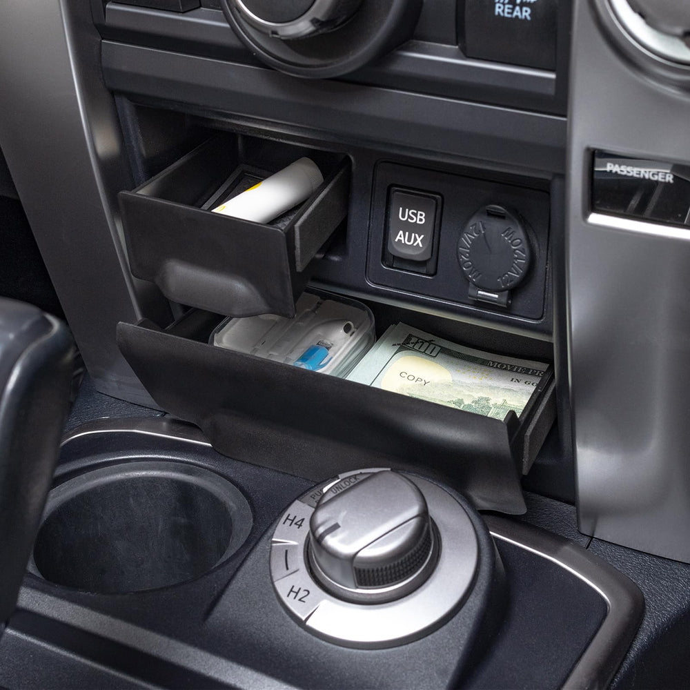 JDMCAR drawer with non-slip pads prevents movement while driving.