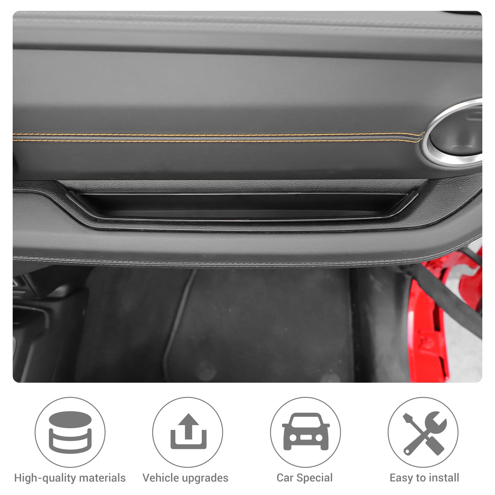 JeCar Grab Bar Tray keeps phones and keys within reach in Gladiator JT.