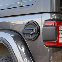 JeCar matte black finish enhances Jeep JL styling with rugged aftermarket vibe.