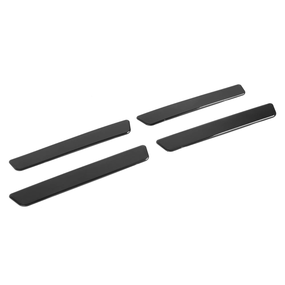 JeCar smoked side-marker trim enhances the Challenger’s stealthy look and light protection