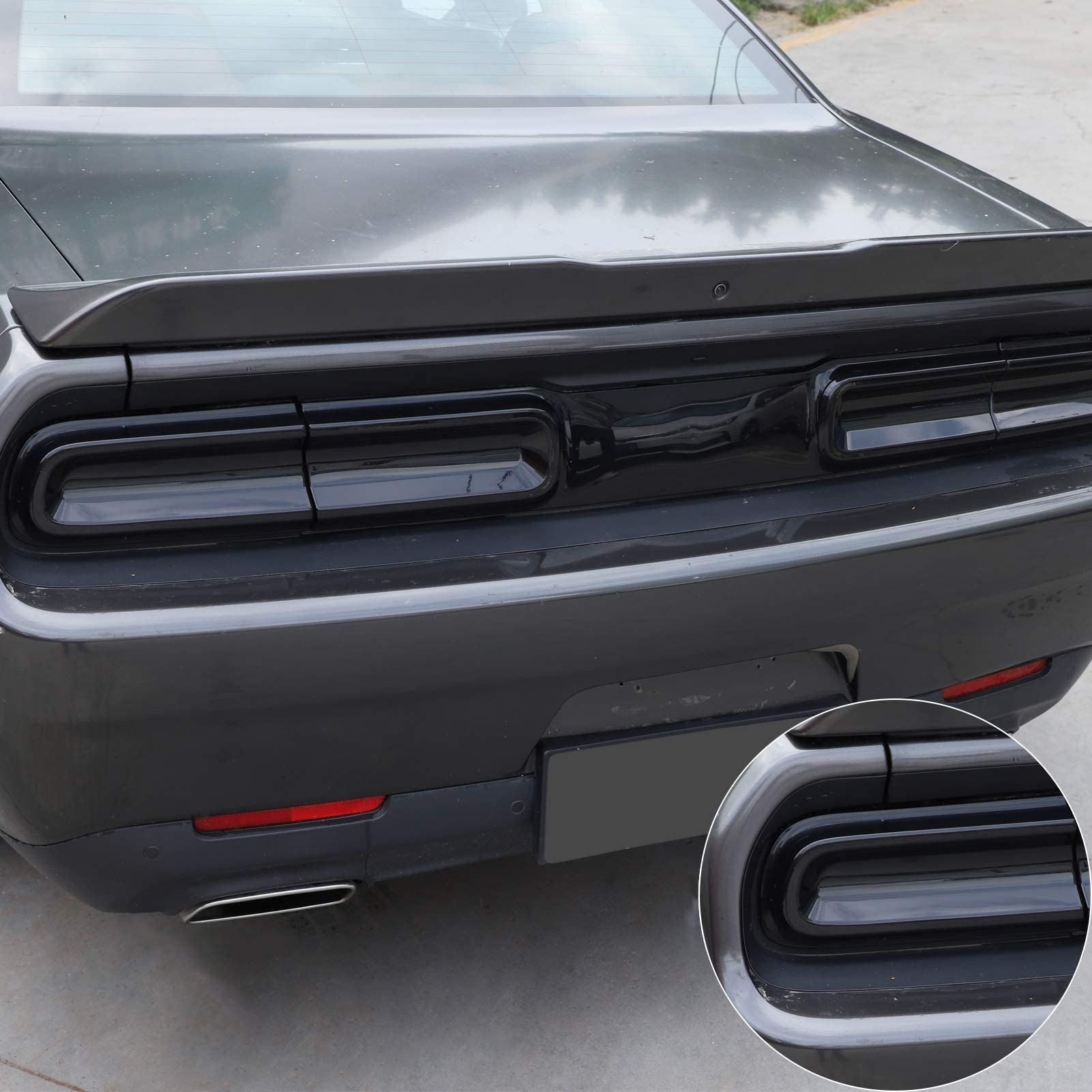 JeCar smoked tail light installation demo with adhesive tape