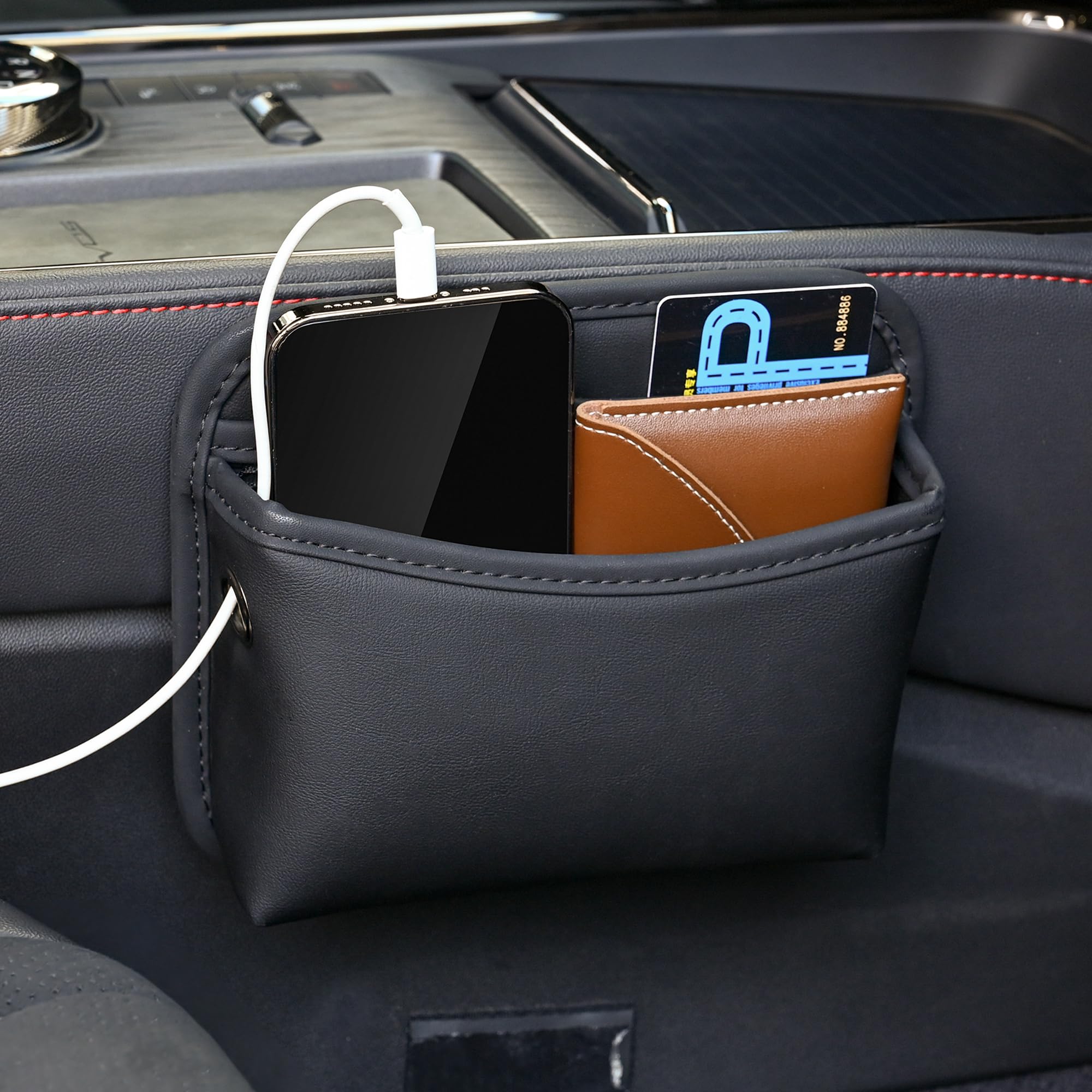 JEYODA quick-access pocket helps grab essentials while driving