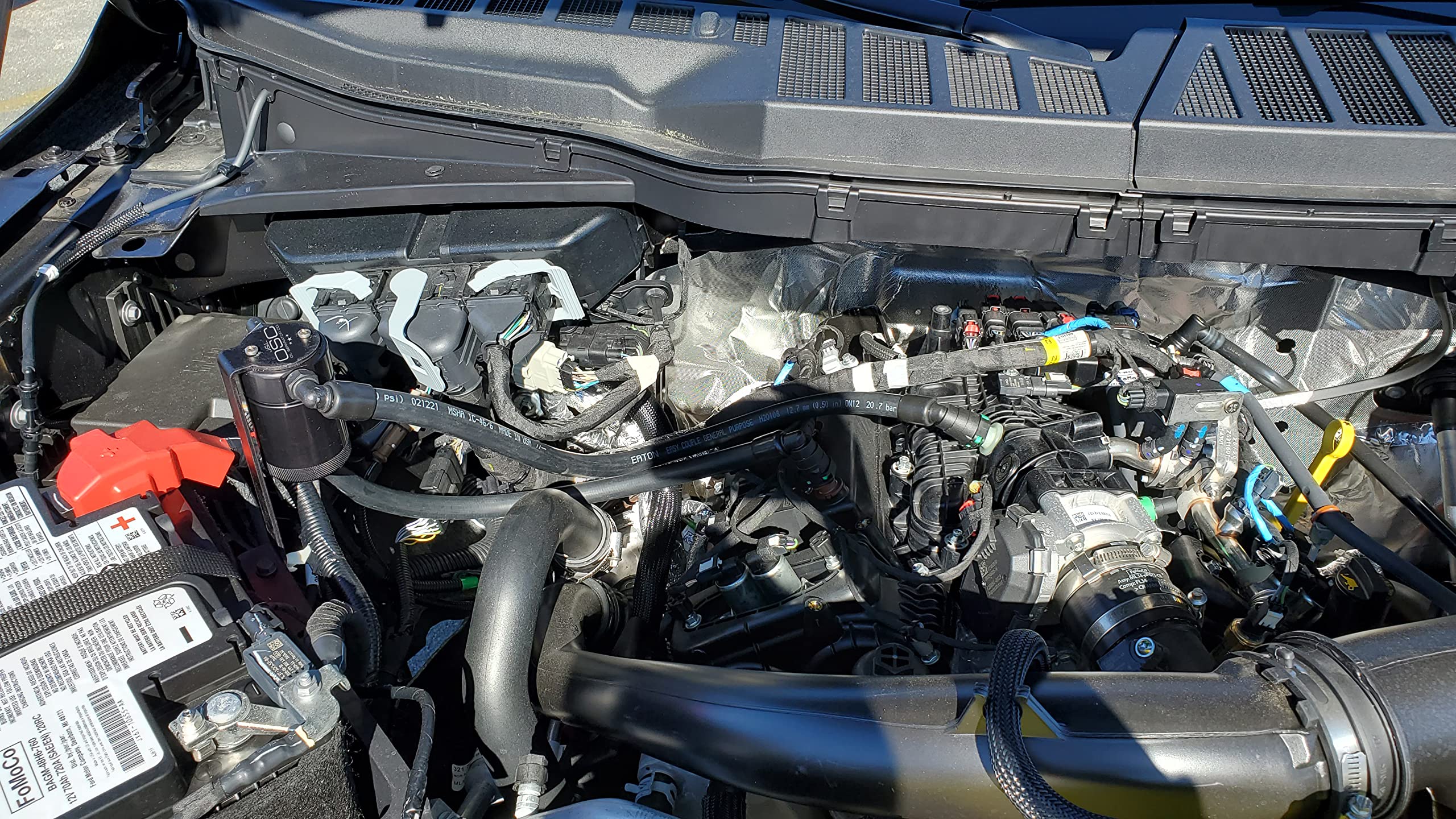 J&L Oil Separator 3.0 black tank body blends with vehicle aesthetics.