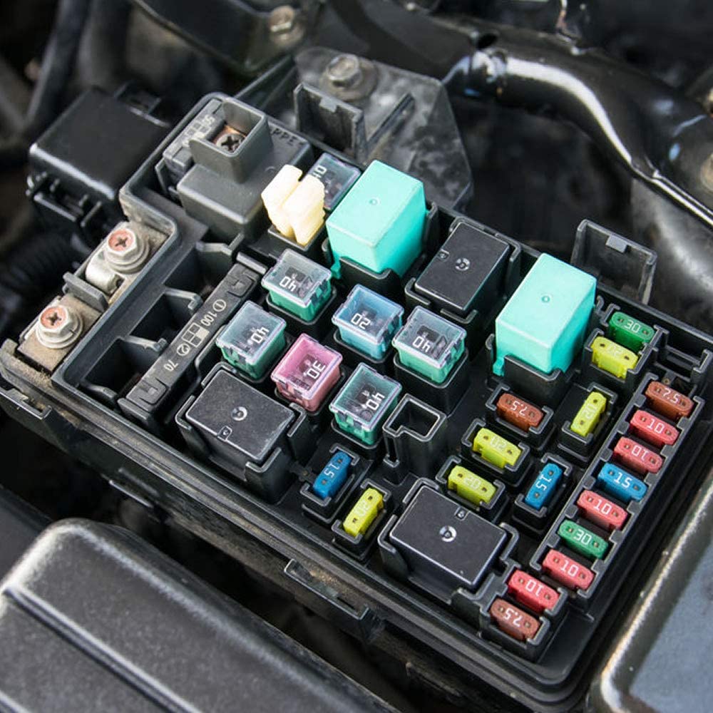 JOINAP JCASE 50A red fuse for fast replacement of protected circuits.