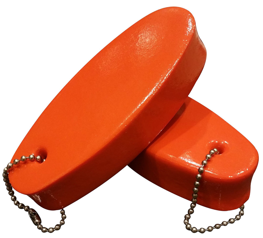 JQuad Jumbo keyfloat chain closeup emphasizes rust-resistant stainless steel ball chain.