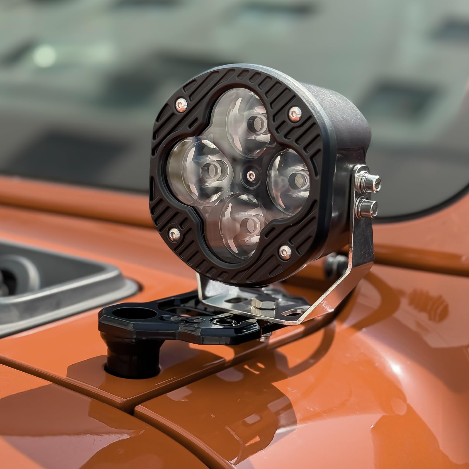 KANGIKX adjustable slot design lets you tweak light angle