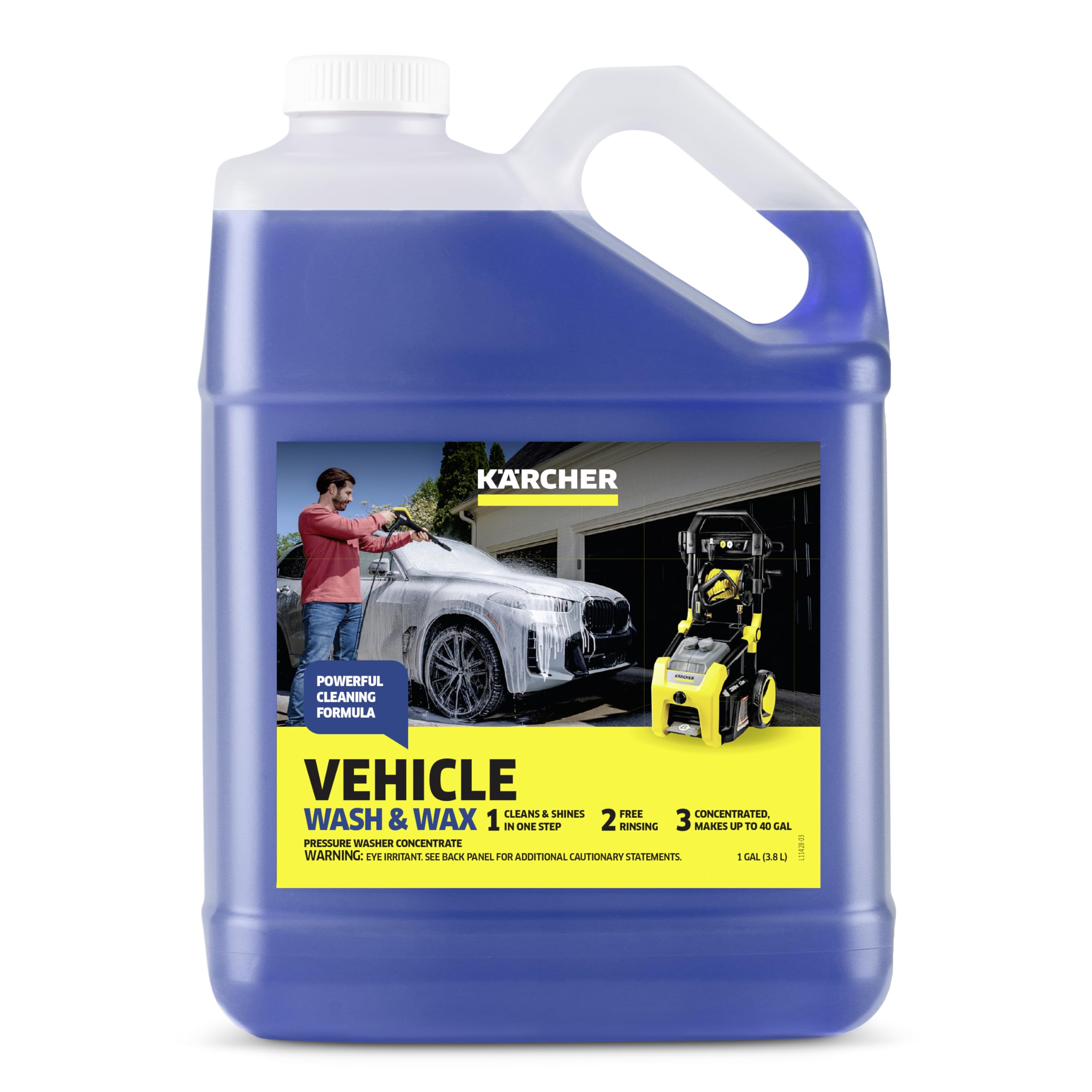 KÄRCHER Vehicle Wash and Wax bottle pour showing dilution-ready cleaner for cars