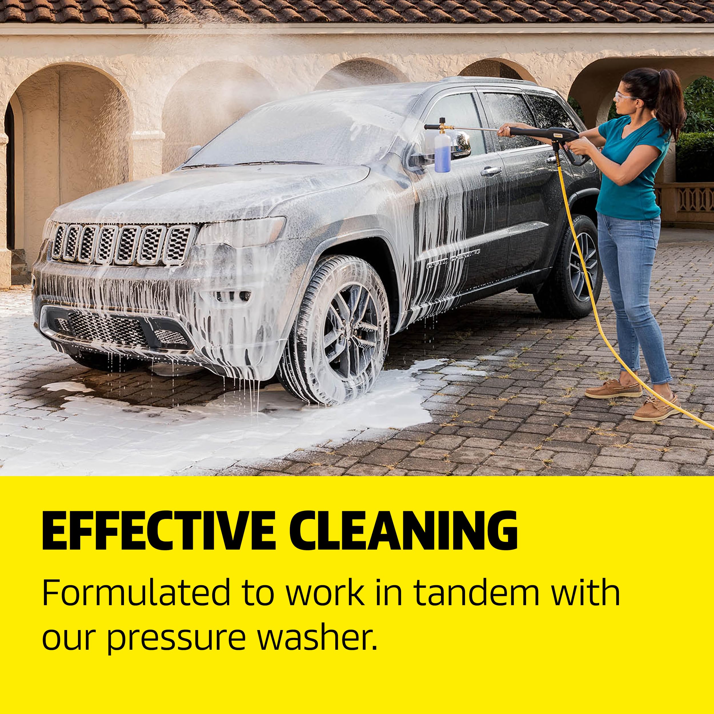KÄRCHER Vehicle Wash and Wax car-ready solution suitable for quick washes