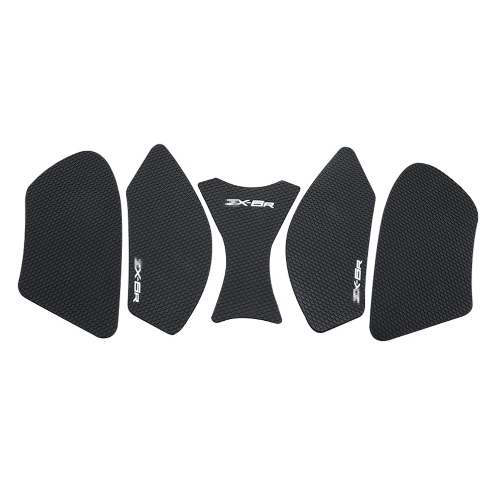 Assembled display shows full kit with center tank pad included