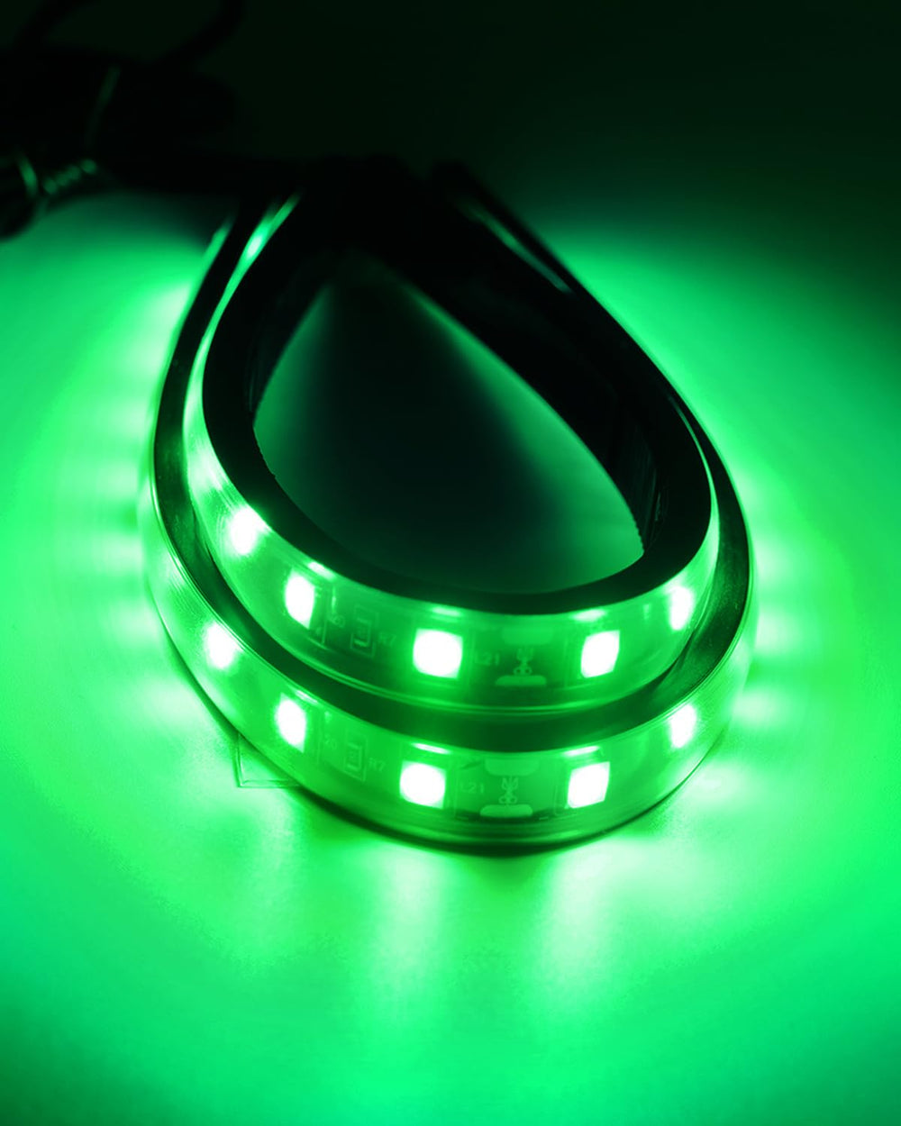 Keiurot 32cm green LED strip as boat navigation lighting for mood and clarity.