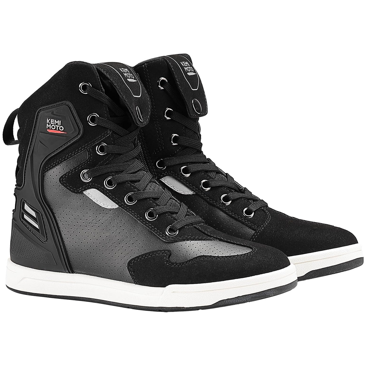 KEMIMOTO motorcycle shoes showing anti-tangle laces pocket for snag-free shifting.