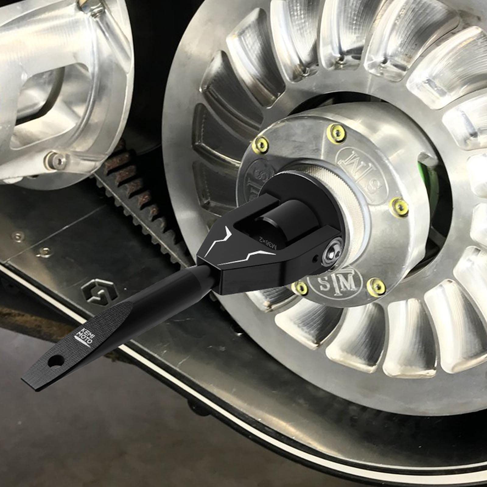 Protective cap keeps backing plate attached during storage.