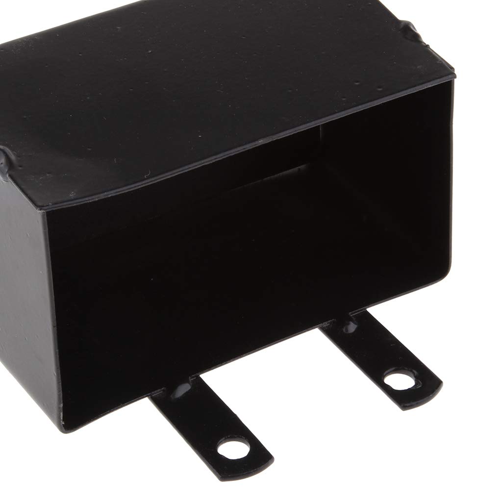 Kesoto compact-size box saves space on your ride.