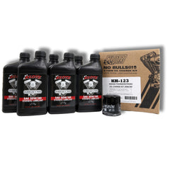 Klotz 6qt oil kit for Indian Thunderstroke engines enhances protection and efficiency during highway rides.
