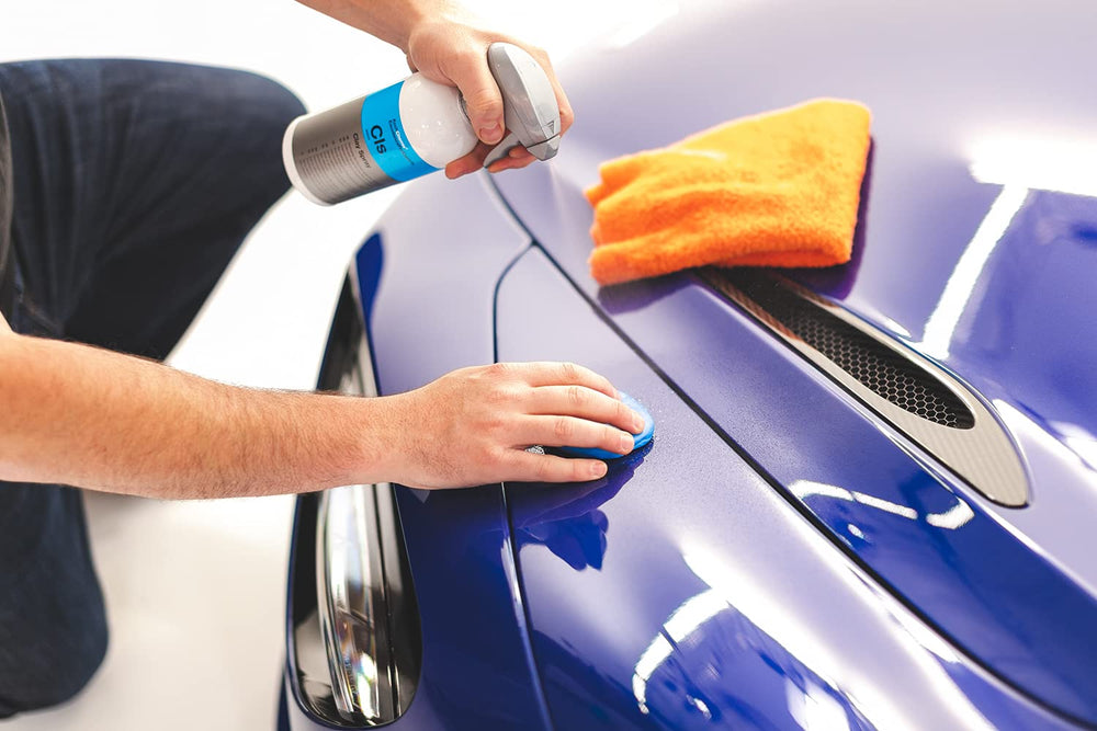 KOCHCHEMIE Clay Towel Use enables gentle, lubricated cleaning.