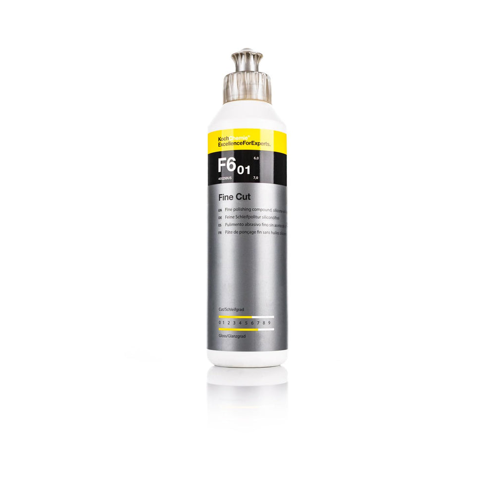 KOCHCHEMIE Fine Cut Polishing Compound bottle demonstrates silicone-free formula for safe scratch removal