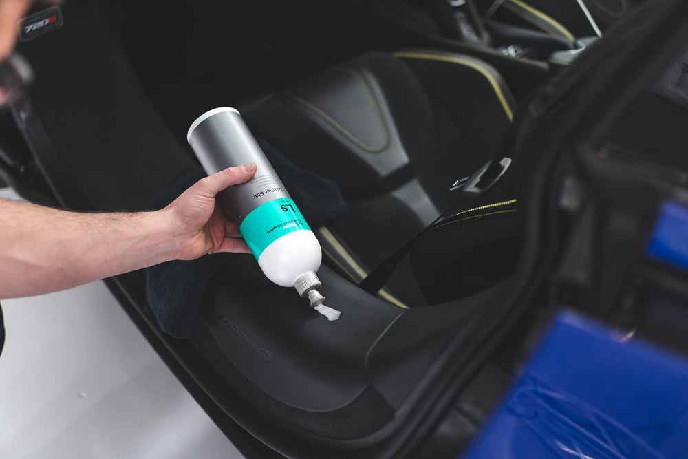 KOCHCHEMIE Leather Star being used to clean leather surfaces