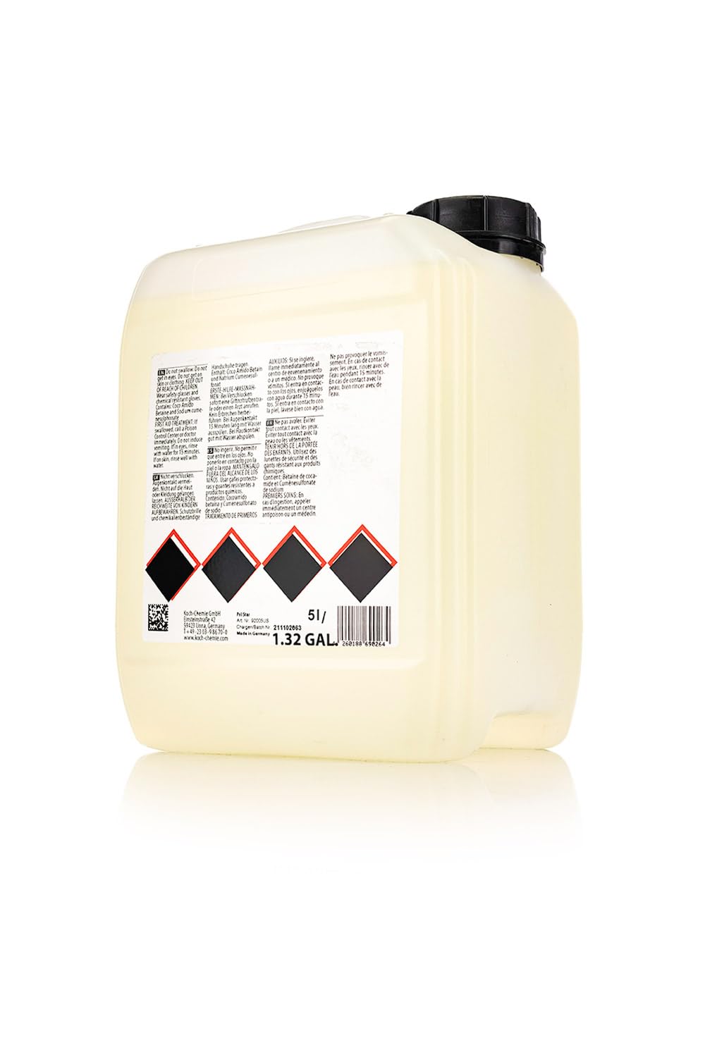 KOCHCHEMIE Pol Star interior foam action aids deep dirt lifting on seats.