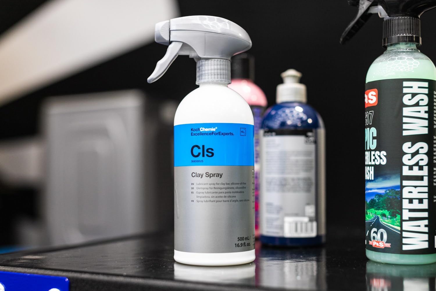 KOCHCHEMIE Surface Scratch Minimizer with low-residue spray.