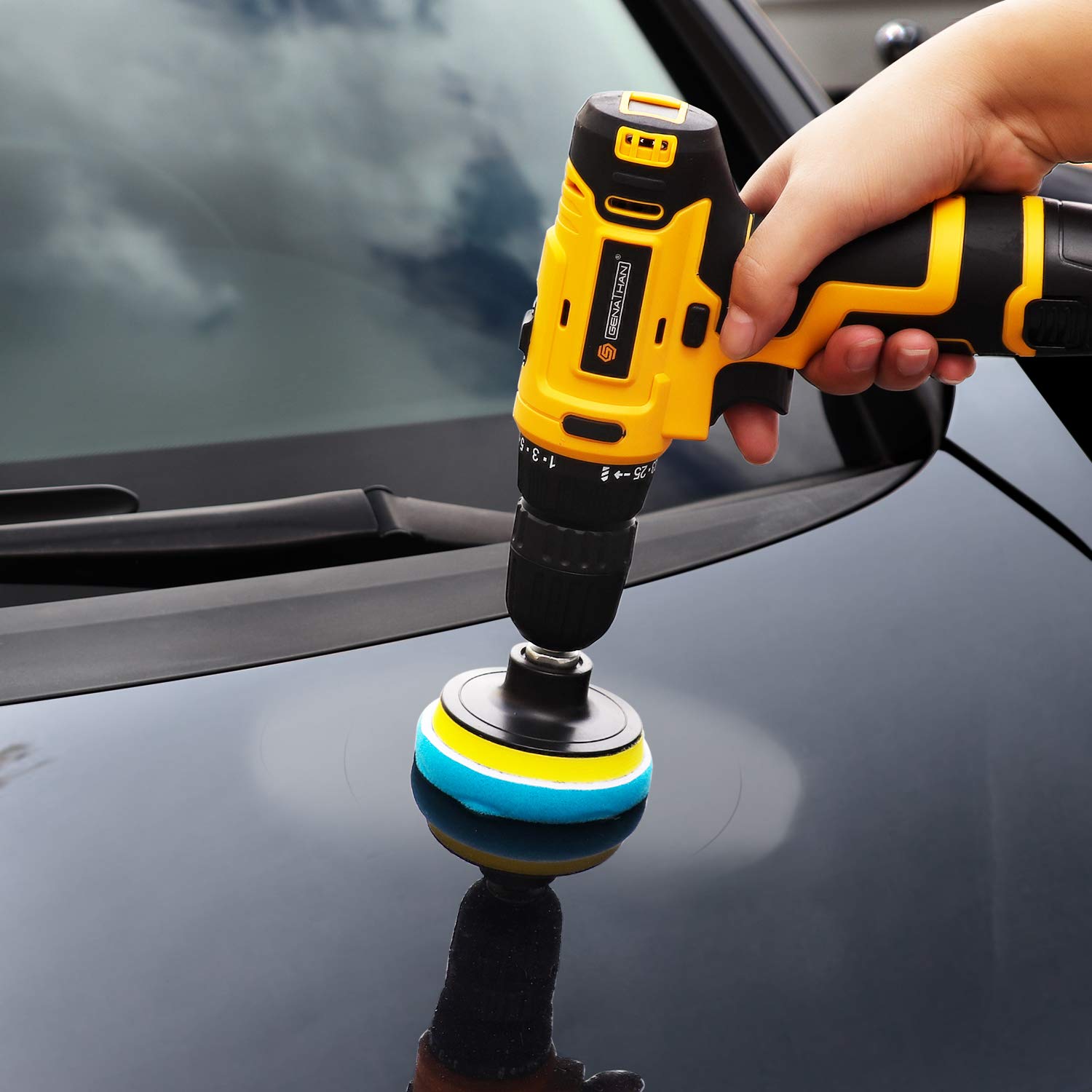Kshineni polishing kit in use delivering efficient auto detailing results
