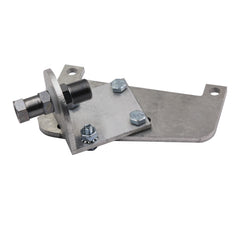 LAFORMO Cascadia P4 passenger-side mount adapts to varied cab layouts.