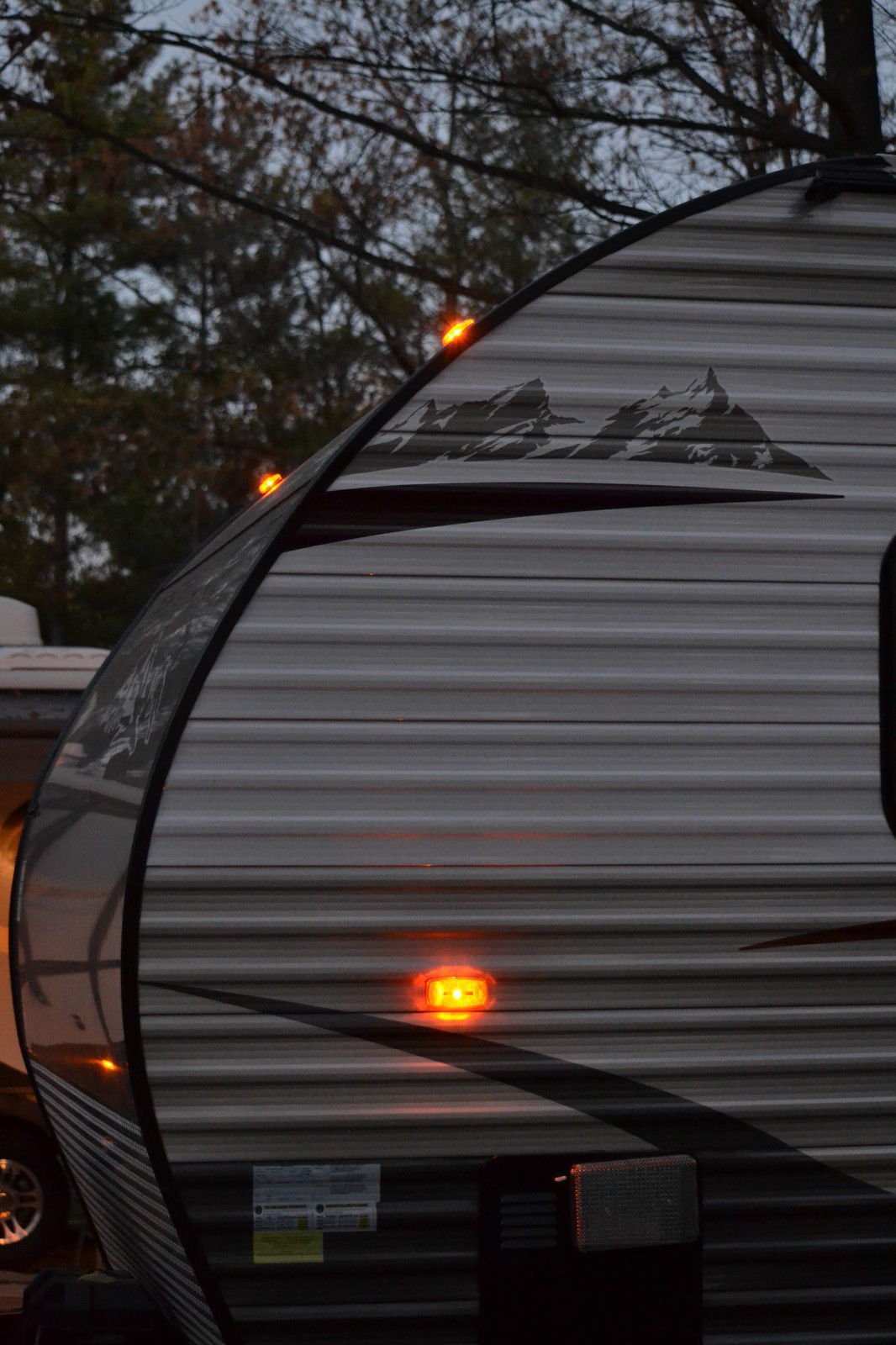 Lamrok LITESWICH safe 7-pin connection for campers.