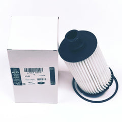 Land Rover LR011279 oil filter packaging highlights genuine quality and proper fit