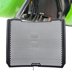 LANQIAN ZX-6R radiator guard front view protects against debris while preserving airflow.