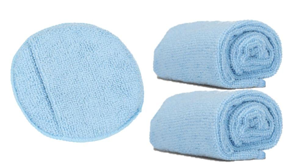 Leather CPR microfiber applicator sponge for even conditioner application