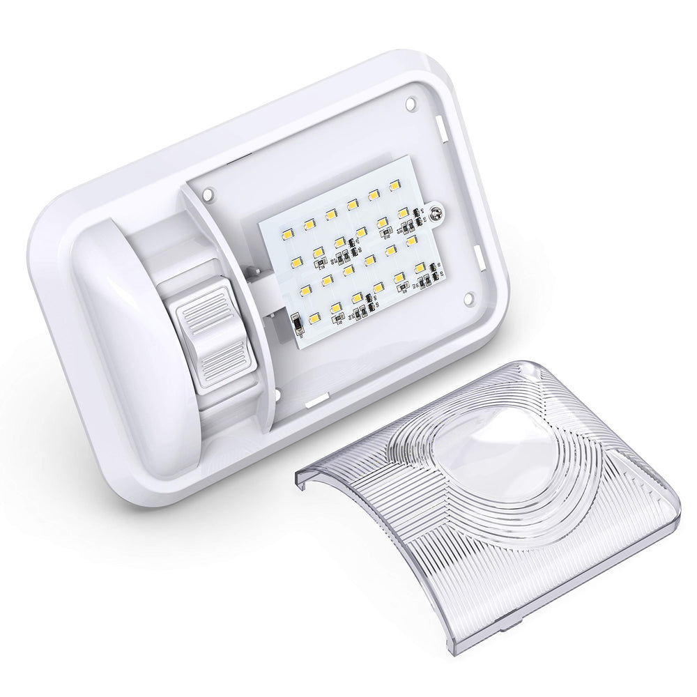 Leisure LED 5-pack wiring inspection demonstrates reliable DIY setup.