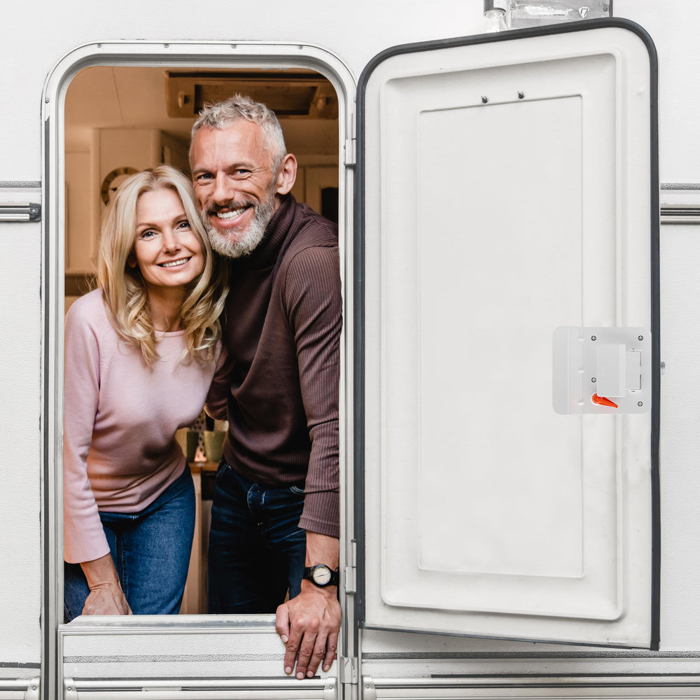 Leisure Locks four double‑edge keys included for convenient entry