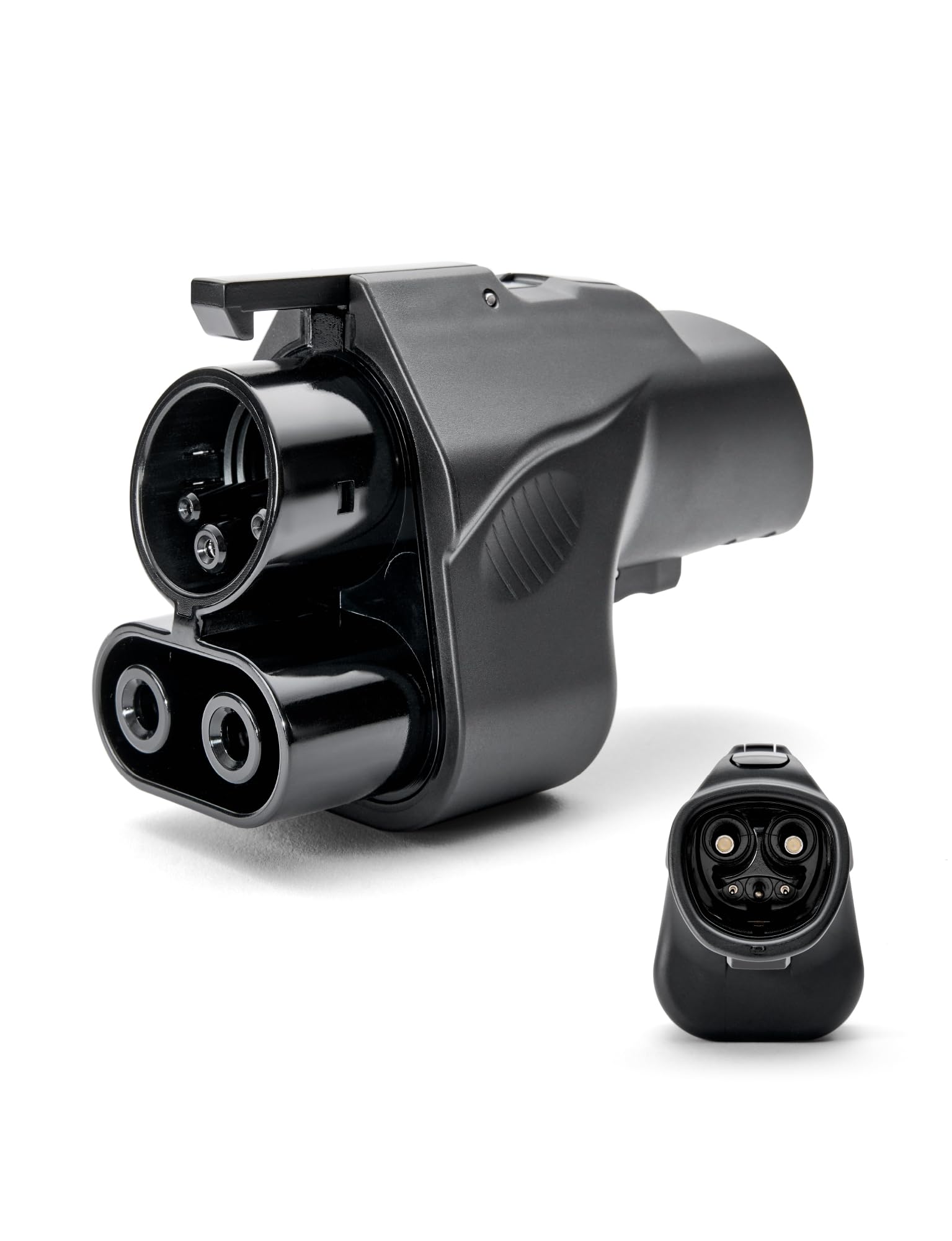 LENZ NACS to CCS adapter, assembled setup at a charging station for CCS1 EVs