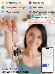 LifeChé keychain with 360-degree rotating hook for easy access on belts and bags