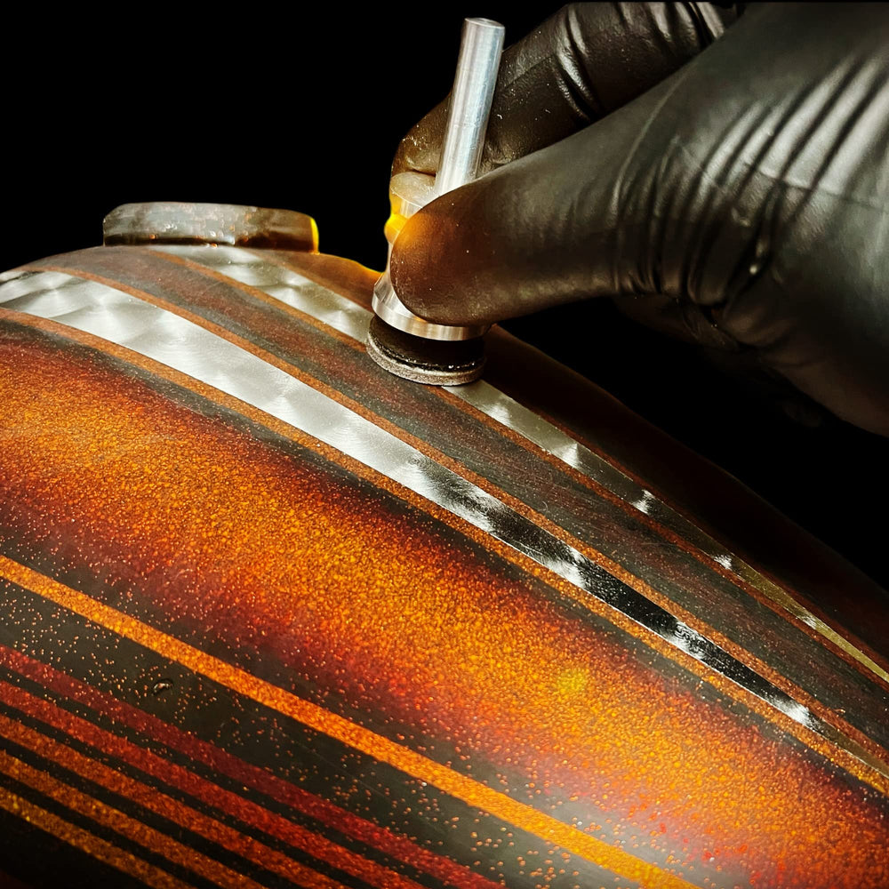 LiME LiNE enables 3D spin and burnish for engine-turning effects